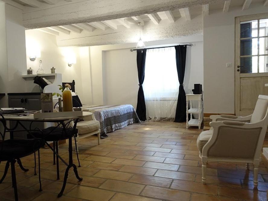 Les Gites Du Domaine De Rhodes Avignon Pokoj fotografie